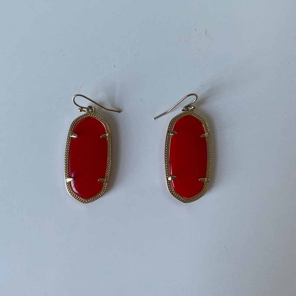 Kendra Scott drop earrings